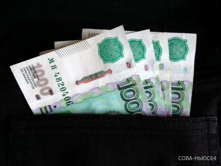 В феврале средняя зарплата по Саратовской области преодолела планку в 37 тысяч рублей