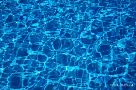 В Саратове в бассейне чуть не погиб 6-летний ребенок