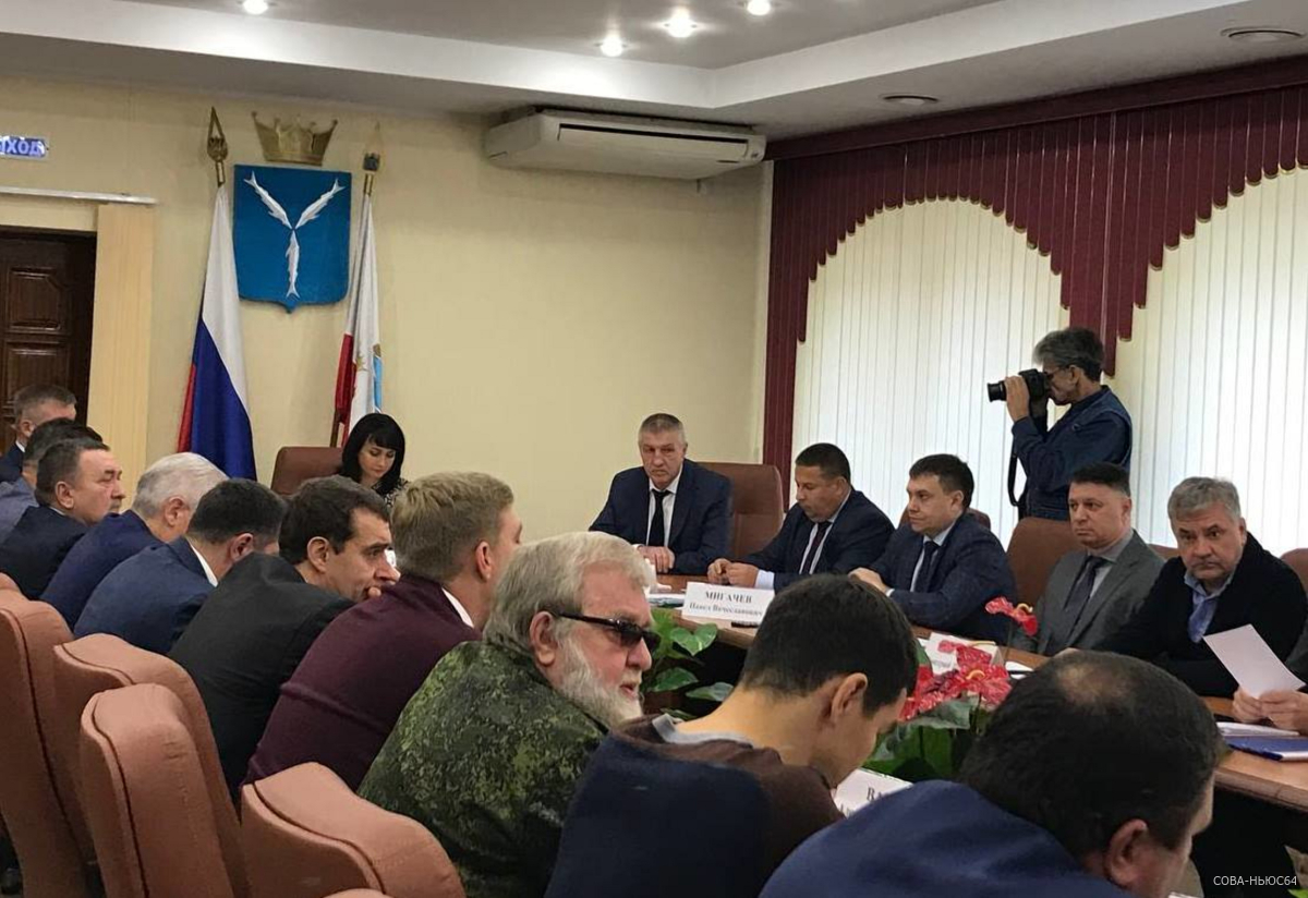Саратовские депутаты эмоционально обсудили кандидатуру Игоря Пивоварова на пост вице-губернатора