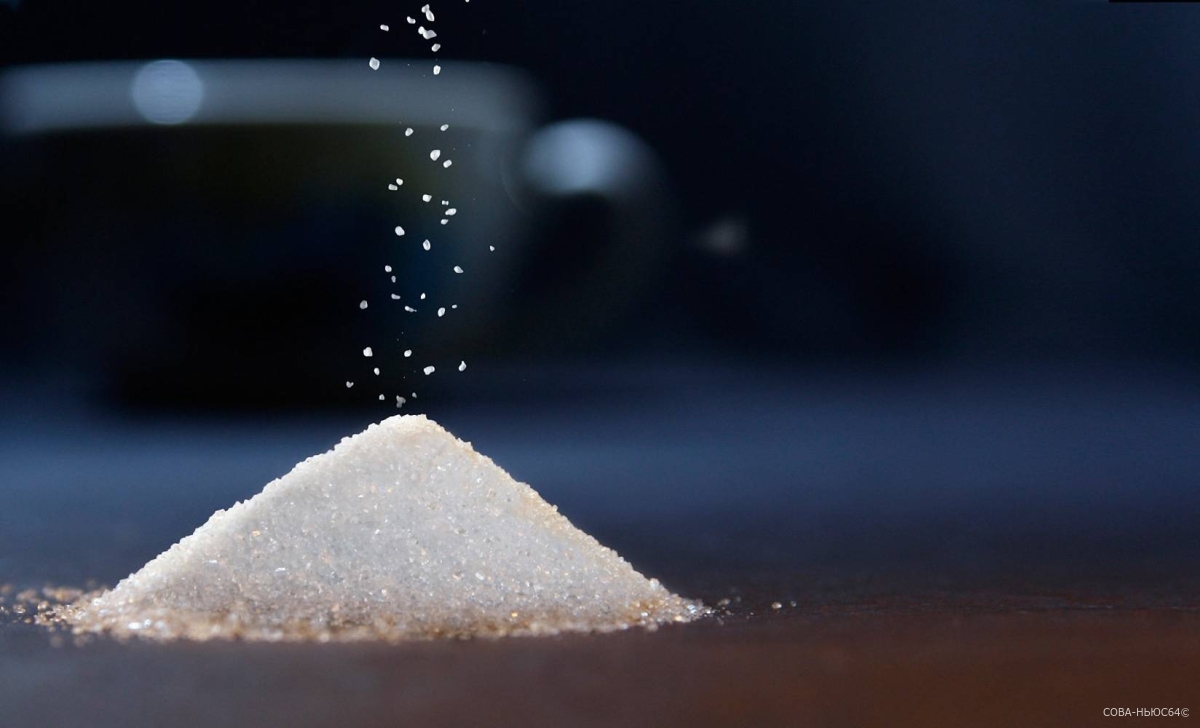Бусаргин назвал недопустимым рост цен на сахар в Саратовской области