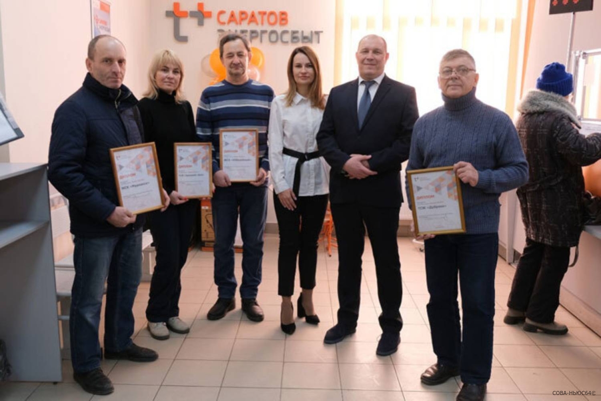 Лучшие УК Саратова получили в награду снегоуборочную технику от "Т Плюс"