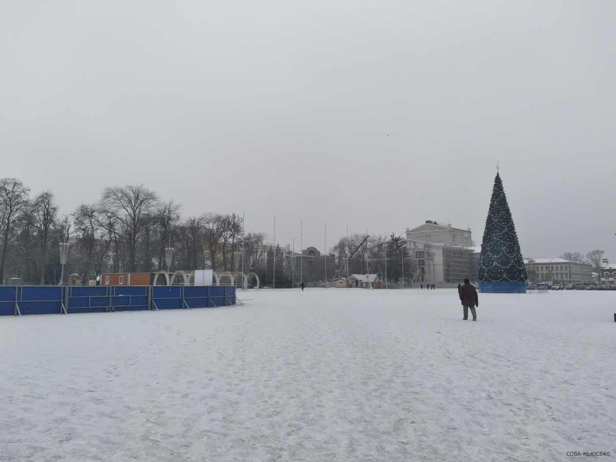 Саратовцев ждёт теплый Новый год со снегом и дождем