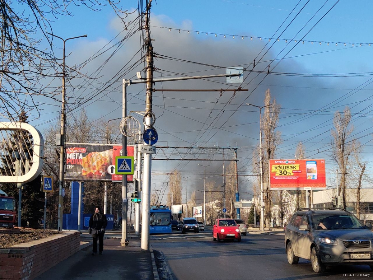 В Саратове произошел пожар на бывшем заводе «Тантал»