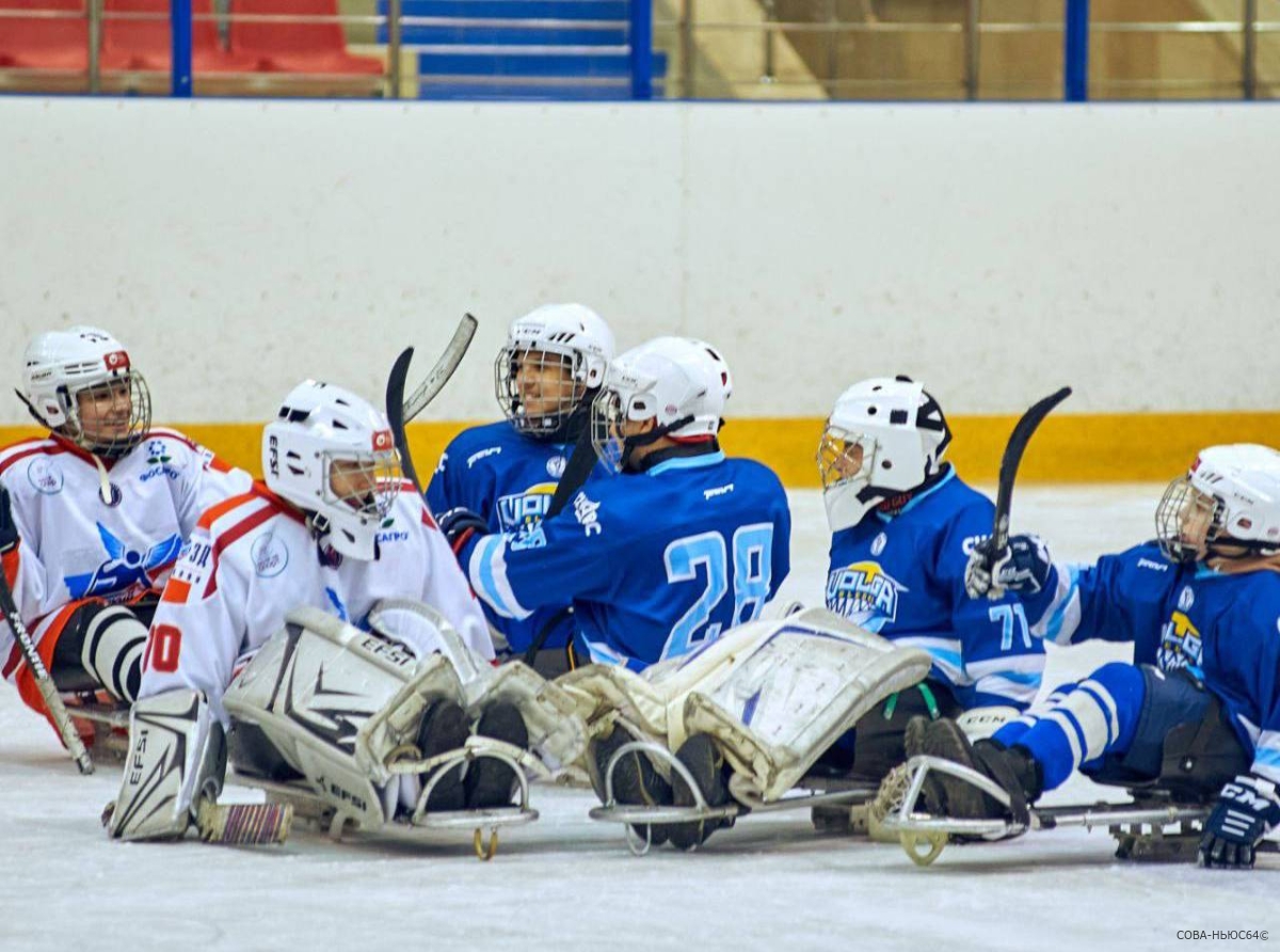 Первый «Кубок Поволжья» по следж-хоккею пройдет в Саратове