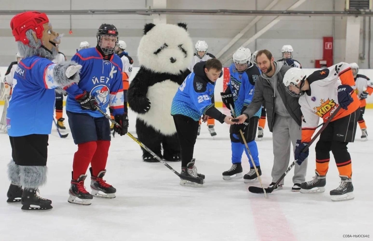 В Саратове состоялся первый турнир по специальному хоккею Volga Para Fest