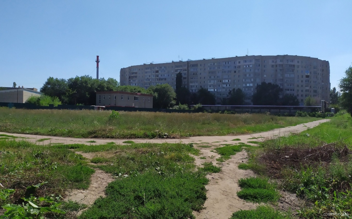 «За поселок обидно!» - саратовцы жалуются на отсутствие доступа к спортивным объектам в Ленинском районе