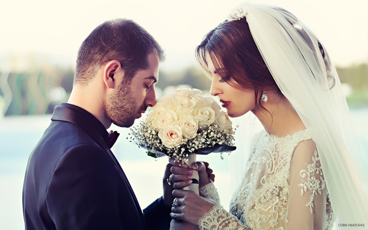 ​​​​​​​За неделю количество саратовских свадеб выросло в два раза